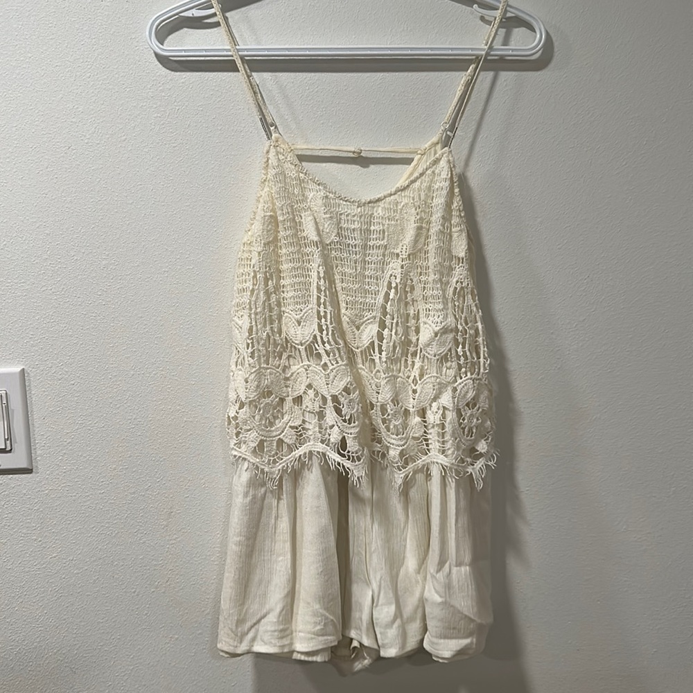 Cream romper